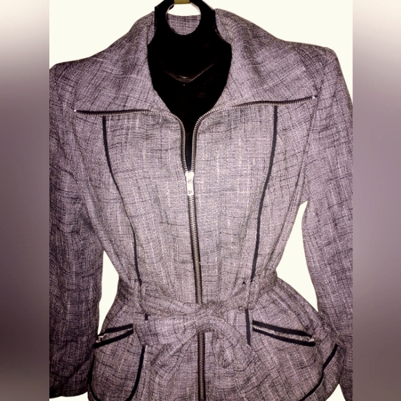 Trenz Petite Jacket. Tweed Look Classic Elegance. Linen and Cotton. Lined. Large - Picture 3 of 6
